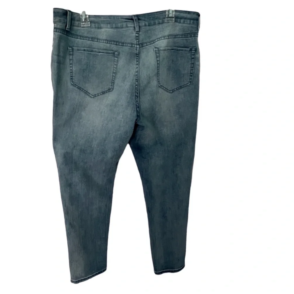 Westport Embroidered Jeans Midrise Skinny - Picture 5 of 9